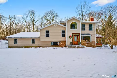 113 Winthrop Rd, Westbrook, CT 06498 photo 1