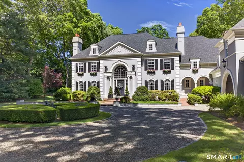 11 River Edge Rd, Old Saybrook, CT 06475