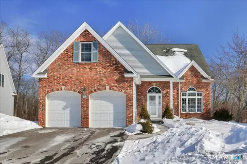 60 Sonoma Ln #60, Middletown, CT 06457