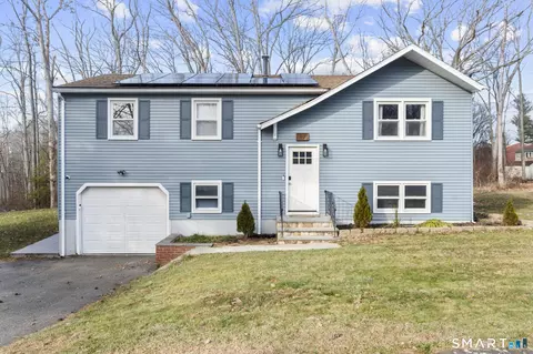 97 Race Brook Rd, Meriden, CT 06451