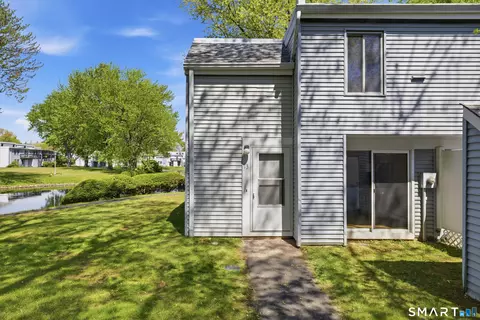 13 Cinnamon Spgs #13, South Windsor, CT 06074