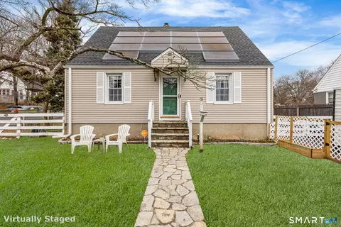 56 Stonybrook Rd, Stratford, CT 06614