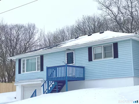 53 Hamden Ave, Waterbury, CT 06704