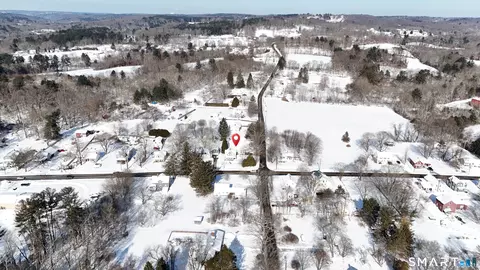 180 Old Turnpike Rd, Quinebaug, CT 06262
