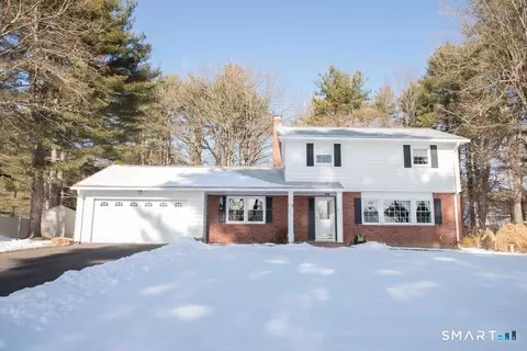 12 Craigemore Cir, Avon, CT 06001