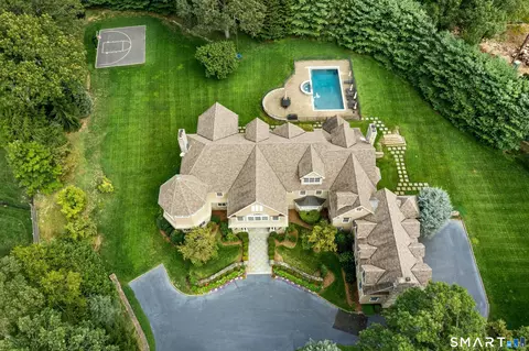 76 Lords Hwy, Weston, CT 06883