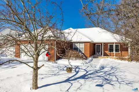 115 Cynrose Pl, Meriden, CT 06451