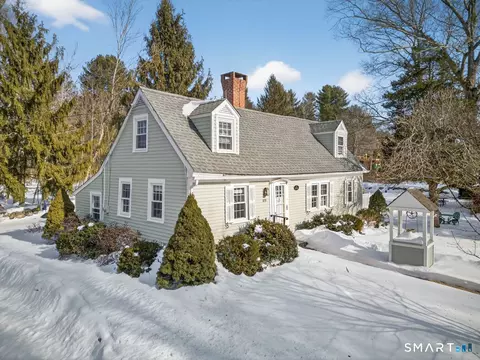 279 Roast Meat Hill Rd, Killingworth, CT 06419