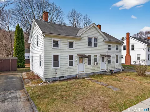 71 River St, Sprague, CT 06330
