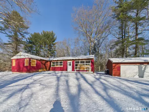 60 Highland Rd, Mansfield, CT 06250