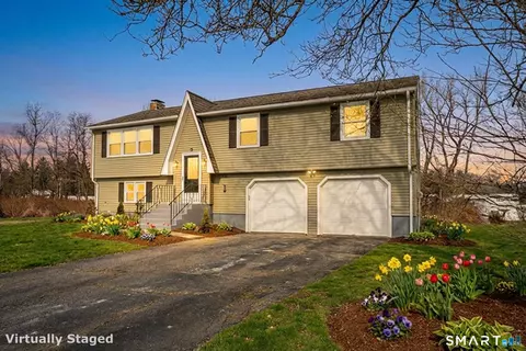 73 Abbey Ln, Windsor, CT 06095