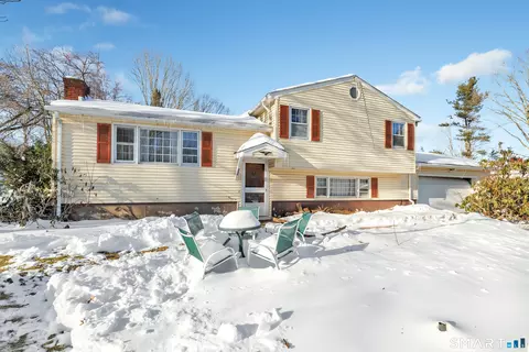 334 Middletown Ave, North Haven, CT 06473