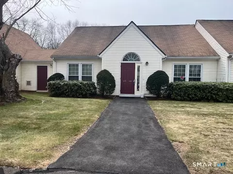 14 Pinney St #46, Ellington, CT 06029