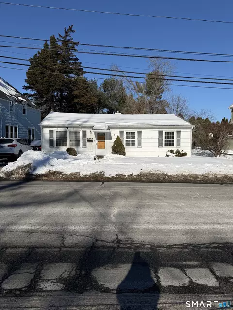 373 Jefferson Ave, New London, CT 06320