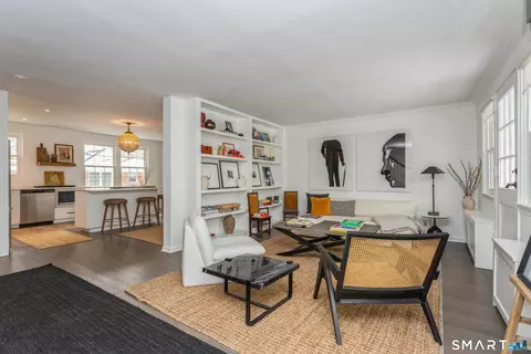 165 Putnam Park, Greenwich, CT 06830