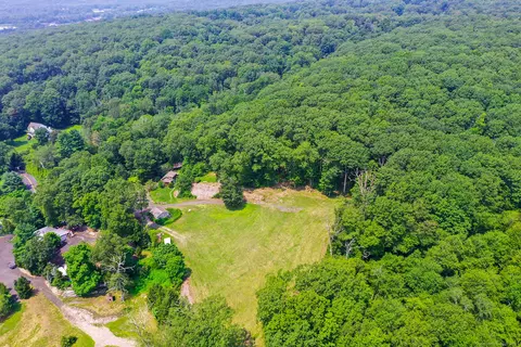 View/Area - 167 Toddy Hill Rd, Sandy Hook, CT 06482 photo 1 of 1