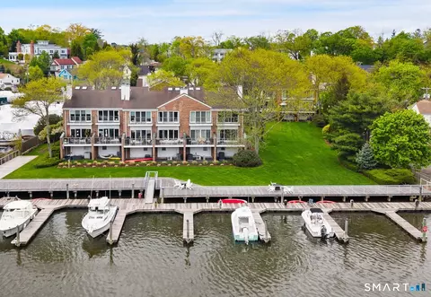 115 River Rd #3, Cos Cob, CT 06807