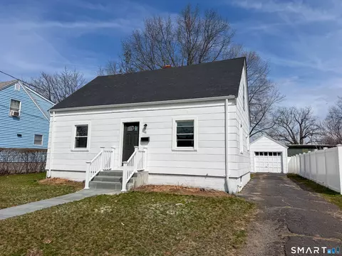 48 Rockwood Rd, Hamden, CT 06514