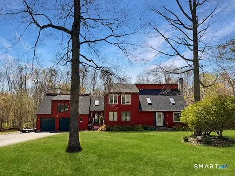 83 Kate Downing Rd, Plainfield, CT 06374