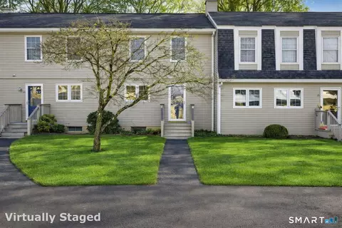 214 Alps Rd #31, Branford, CT 06405