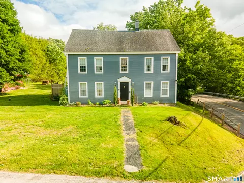1 Library Rd, Canterbury, CT 06331