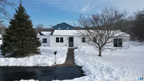 96 Ring Dr, Groton, CT 06340