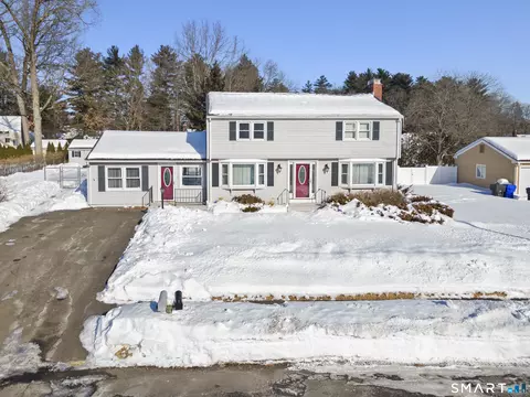 5 Sparkle St, Enfield, CT 06082