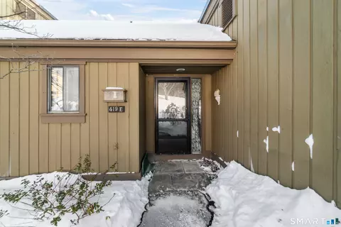 419 Heritage Vlg #E, Southbury, CT 06488