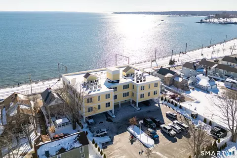 View/Area - 185 Main St #305, Niantic, CT 06357 photo 3 of 8