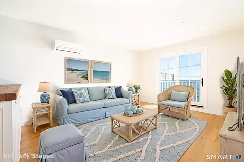 Living - 185 Main St #305, Niantic, CT 06357 photo 2 of 3