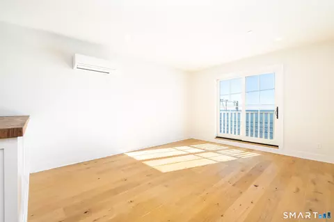 Living - 185 Main St #305, Niantic, CT 06357 photo 3 of 3