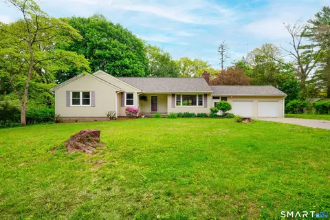 6 Fairview Ter, New Milford, CT 06776