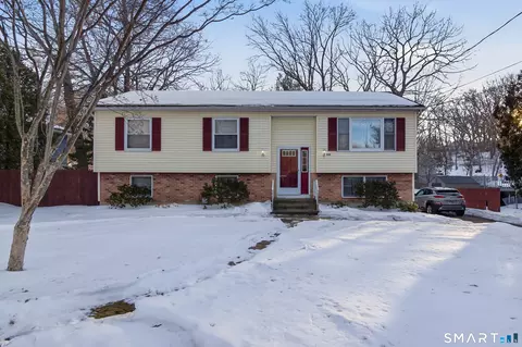 200 Short Beach Rd, East Haven, CT 06512