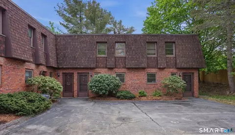 27 Burgoyne St #E, West Hartford, CT 06110