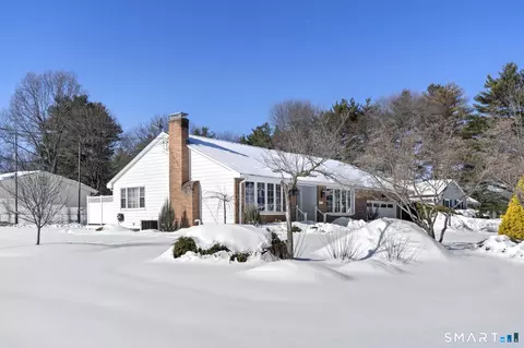 21 Karen Rd, West Hartford, CT 06117