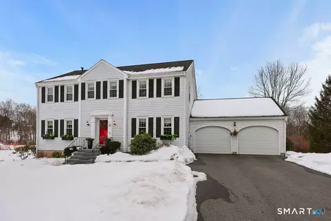 37 Belle Woods Dr, Glastonbury, CT 06033