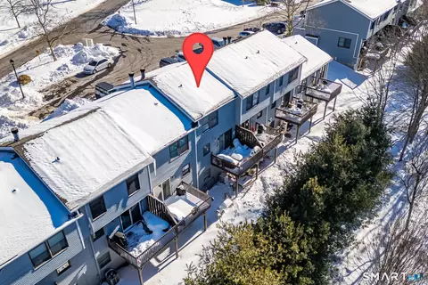104 Lake Vista Dr #104, East Hampton, CT 06424
