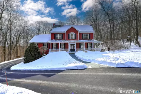 66 Summit Dr, Monroe, CT 06468