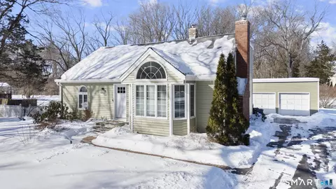 150 Rimmon Rd, North Haven, CT 06473