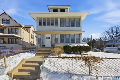 254 Wayne St, Bridgeport, CT 06606
