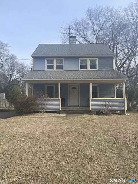 1924 Stratfield Rd, Fairfield, CT 06825