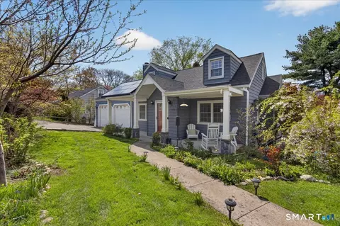 203 Burroughs Rd, Fairfield, CT 06824