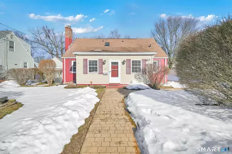 53 Mckinley St, Manchester, CT 06040