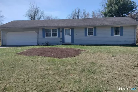 33 Junior Ave, Killingly, CT 06239