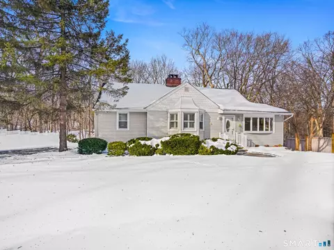 37 Glen Ave, Norwalk, CT 06850