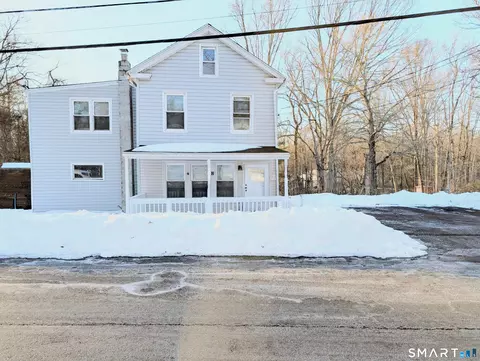 34 Maltby Ave, West Haven, CT 06516