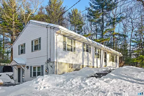 152 Country Club Rd, Killingly, CT 06241