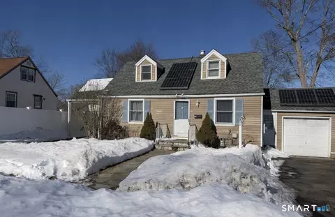 309 N Hoadley St, Naugatuck, CT 06770