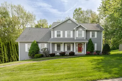 191 Pond View Dr, Watertown, CT 06795
