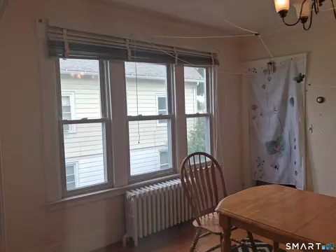 Dining - 26 4th St, Hamden, CT 06514 photo 3 of 4